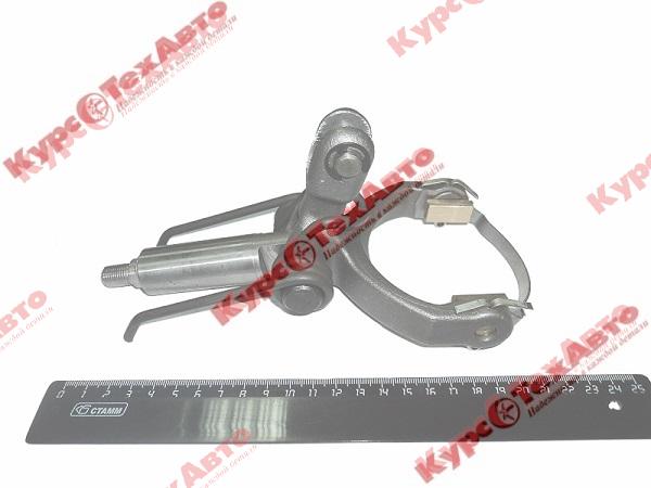 картинка Вилка блокировки моста заднего КАМАЗ магазин Курс-ТехАвто картинка Вилка блокировки моста заднего КАМАЗ от магазина Курс-ТехАвто