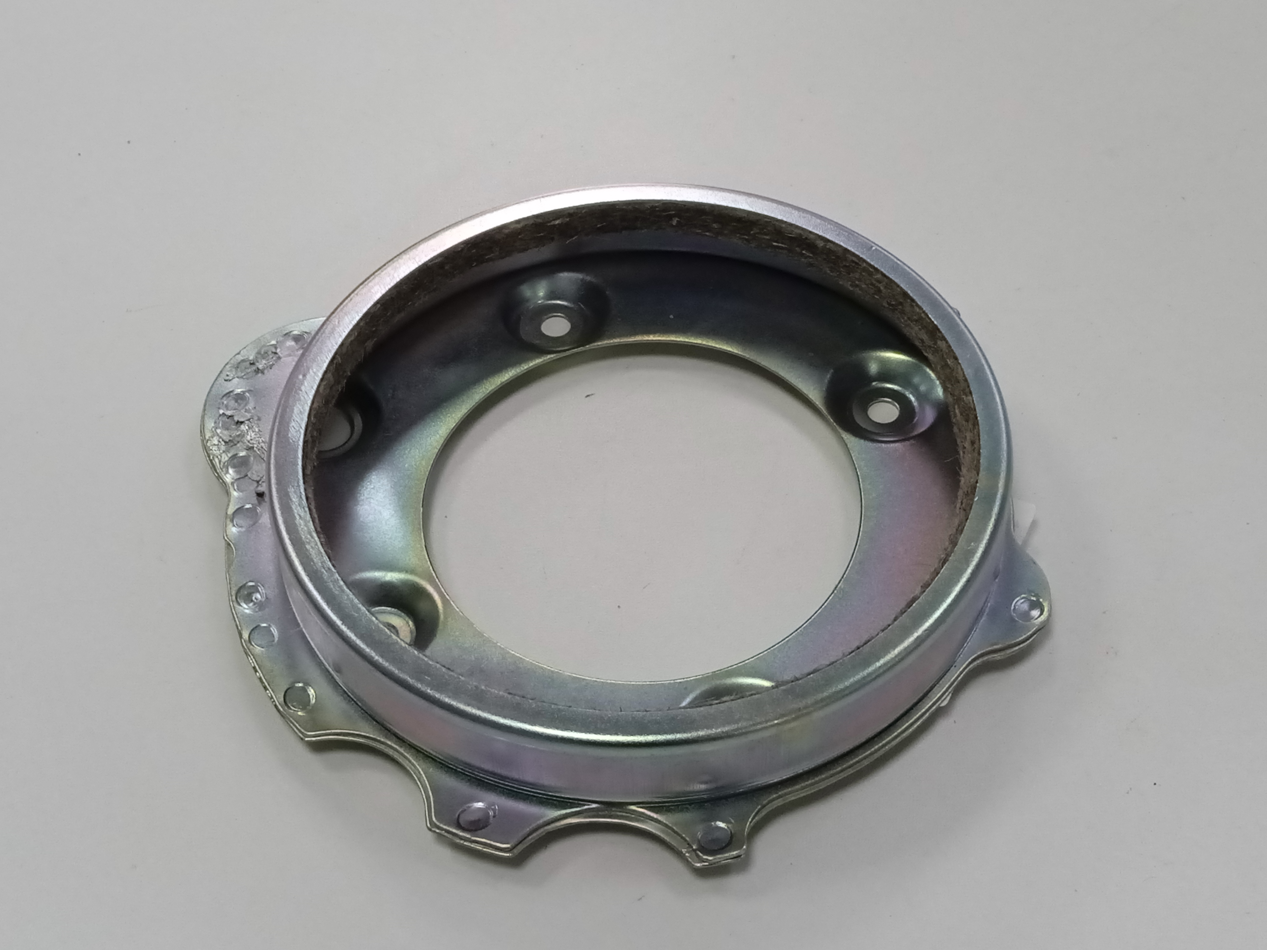 картинка Маслоотражатель заднего моста с уплотнительным кольцом к а/м Валдай ГАЗ магазин Курс-ТехАвто картинка Маслоотражатель заднего моста с уплотнительным кольцом к а/м Валдай ГАЗ от магазина Курс-ТехАвто